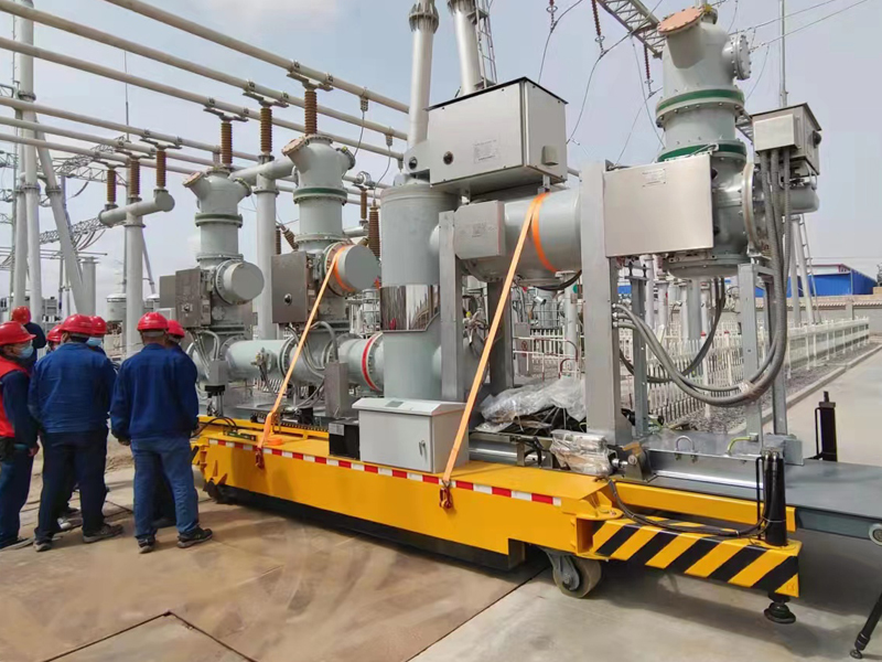 運(yùn)輸110KV斷路器智能AGV搬運(yùn)車(chē)